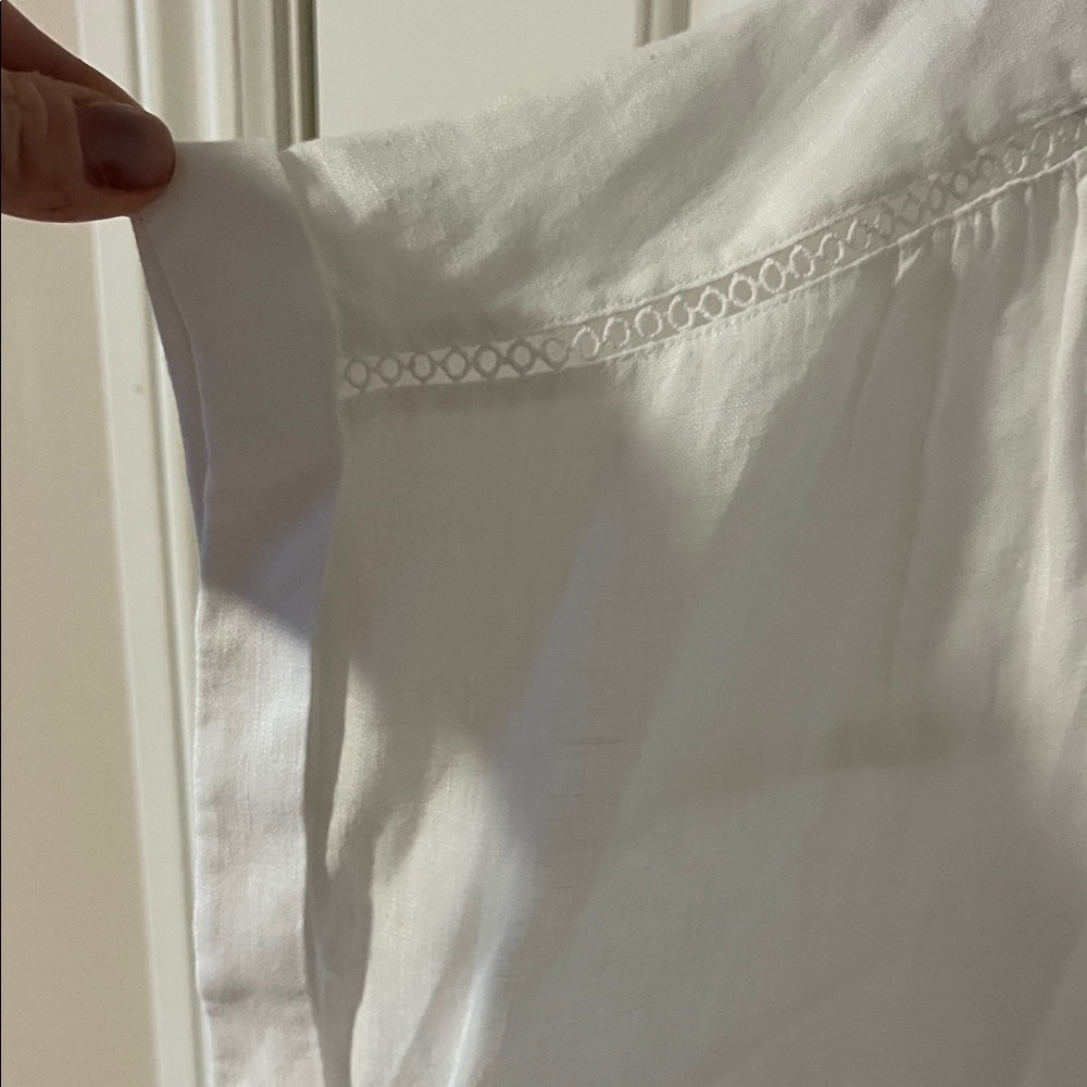 Ann Taylor Linen Cutout Framed Popover - Picture 3 of 4